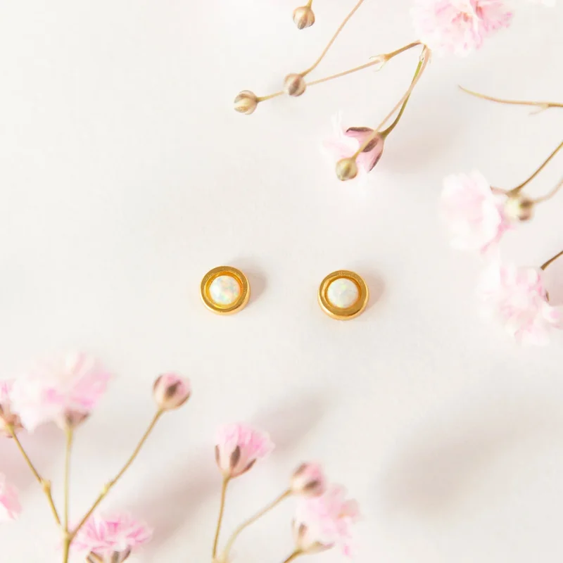 Bello Opal Studs Gold