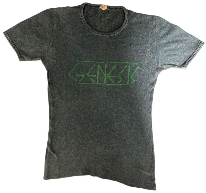 Genesis Logo - Vintage Original UK T-shirt