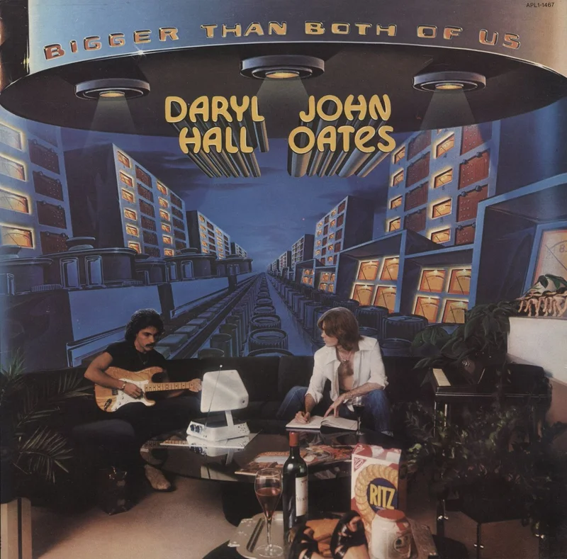 Hall & Oates Bigger Than Both Of Us - Insert UK Vinyl LP