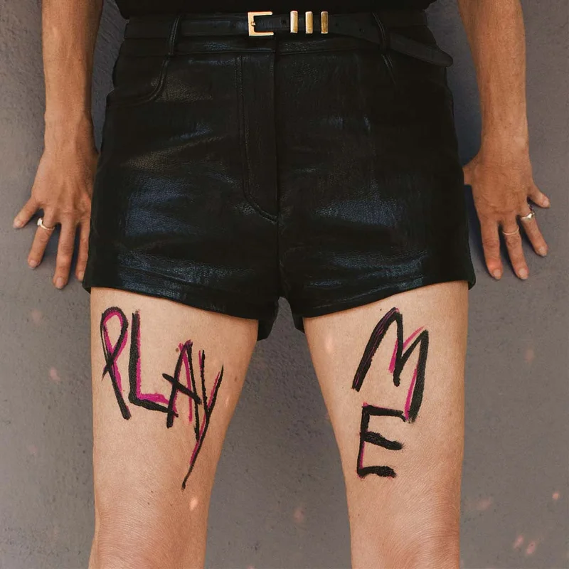 Kim Gordon Play Me