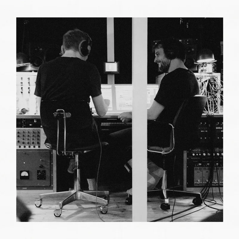 Olafur Arnalds & Nils Frahm - Trance Frendz: An Evening With lafur Arnalds And Nils Frahm