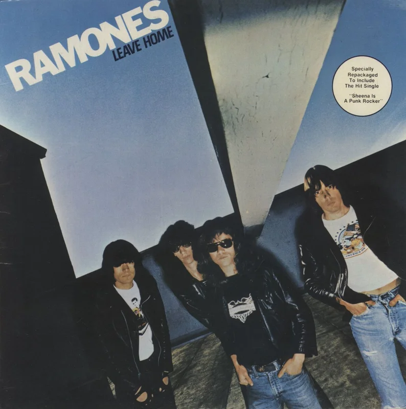 The Ramones Leave Home + Insert Portuguese Vinyl LP