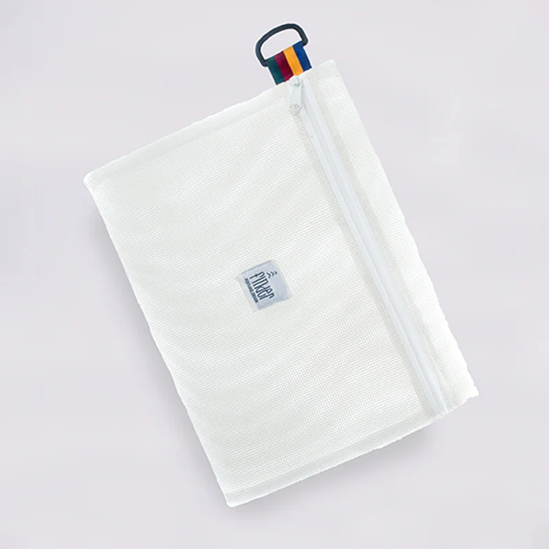 Travel Pouch Large White